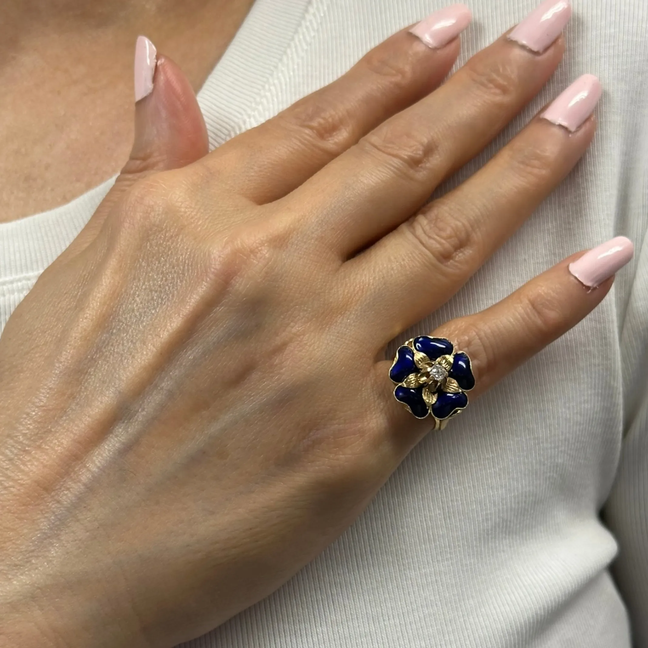 Antique Enamel Flower and Diamond 18K Gold Ring