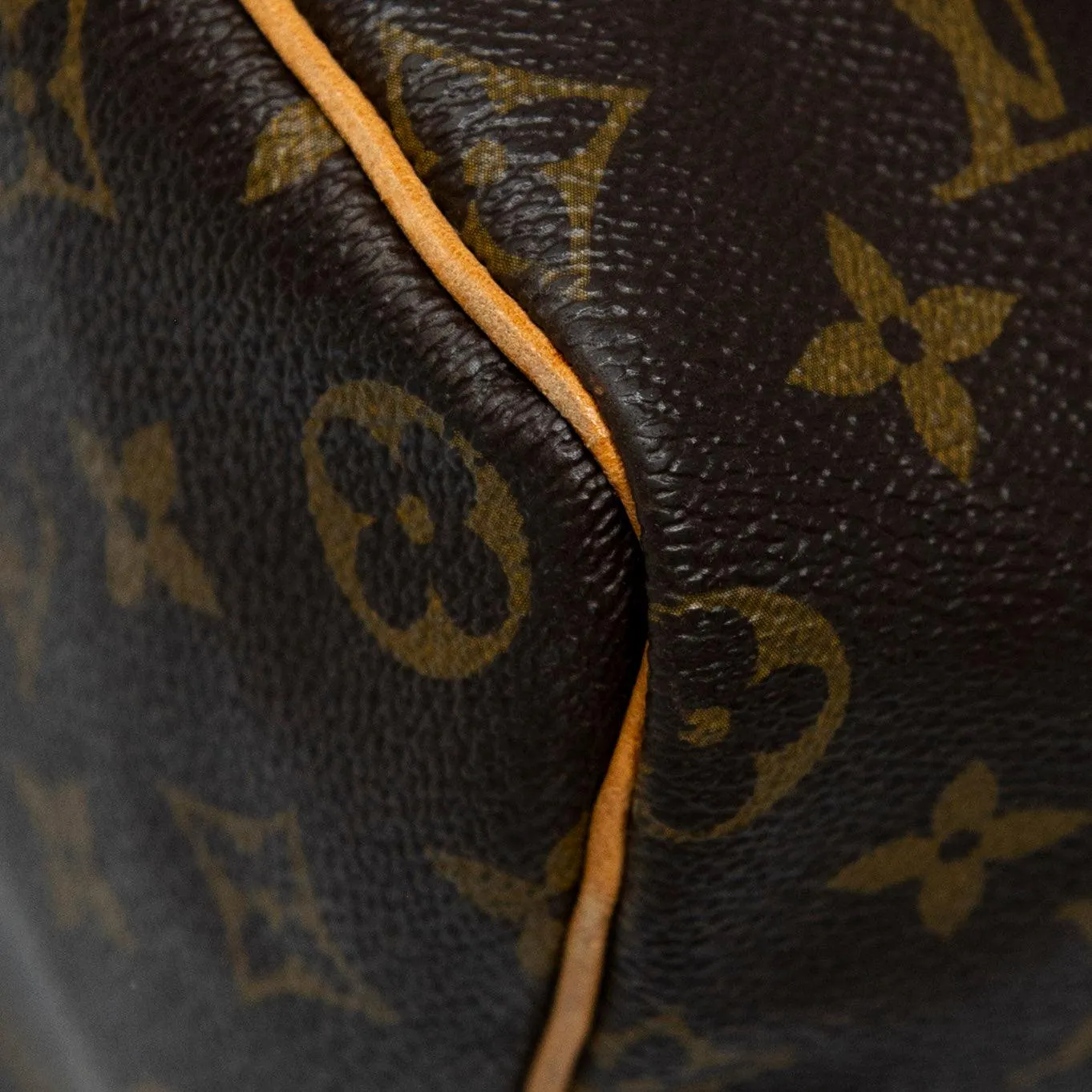 Louis Vuitton Monogram Speedy 40